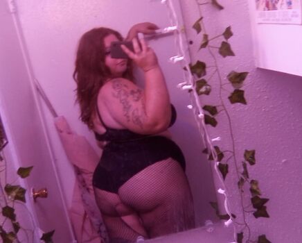 Kaiti mackenzie/ leaked private content