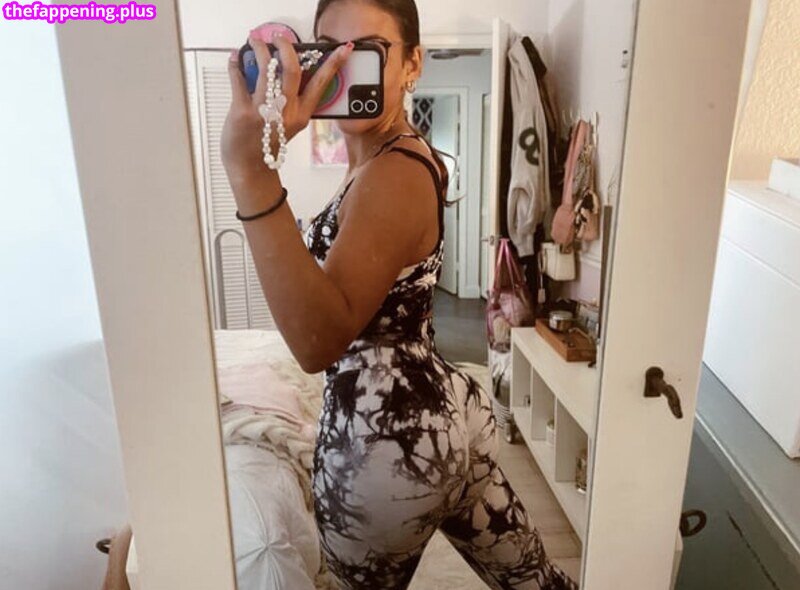 Bexbb page leaked private content