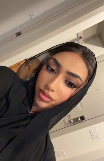 Gnabobina leaked private content