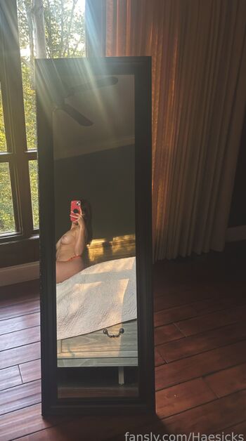 Haesicks  page leaked private content