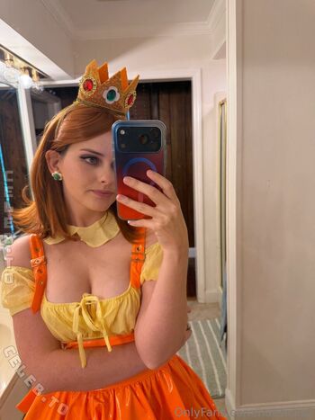 Haesicks  page leaked private content