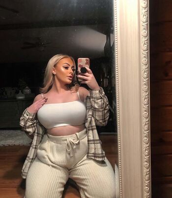 Sttaringart/ leaked private content