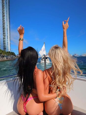 大島璃乃 ヌード leaked private content