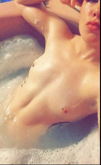 Haesicks / leaked private content