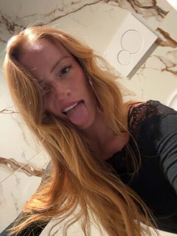 Haesicks / leaked private content