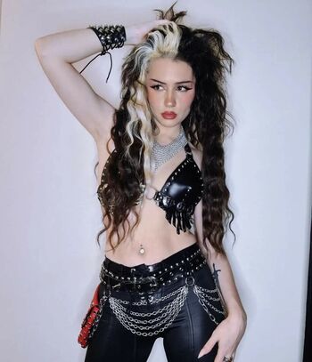 Hellioncait leaked private content