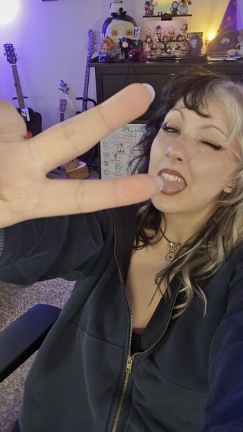 Armychick onlyfans leaked private content
