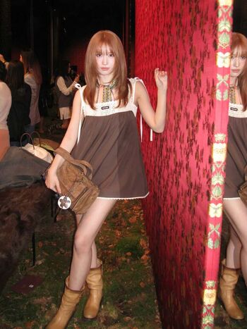 Momorianyan/ leaked private content