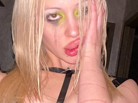 Iris xiao/ leaked private content