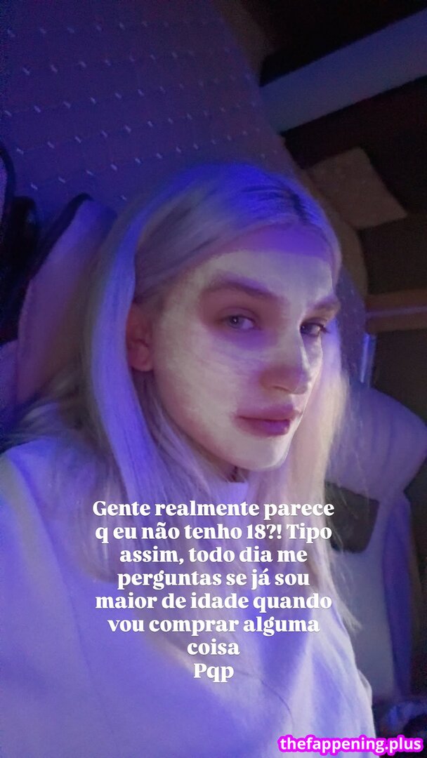 Signature models leaked private content