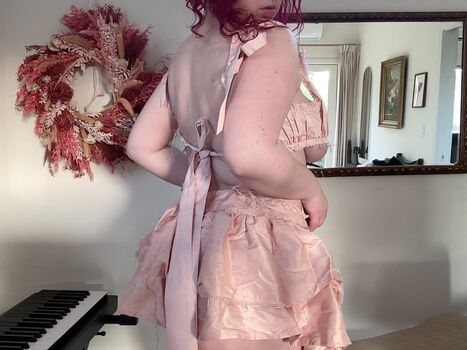 Beverlyloh/ leaked private content