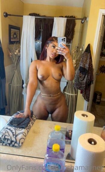 Midoriibug leaked private content