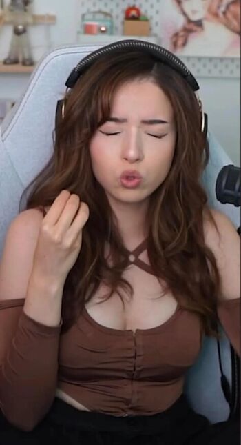 Clem french sg/ leaked private content
