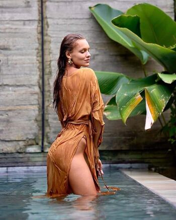 Therosiemiller/ leaked private content