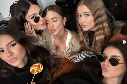 Haesicks / leaked private content