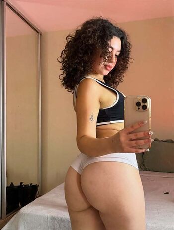 Ganja babe/ leaked private content