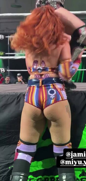 Lowkeydeadinside onlyfans leaked private content