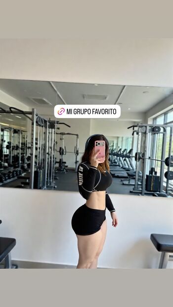 Melanie belizaire/ leaked private content