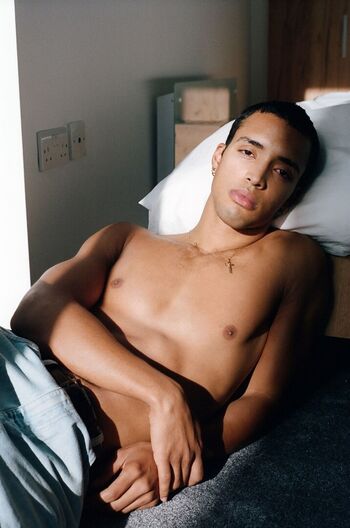 Kaylina eileen/ leaked private content