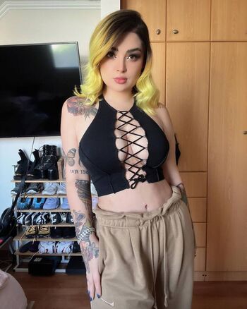 Daryna ivanets/ leaked private content