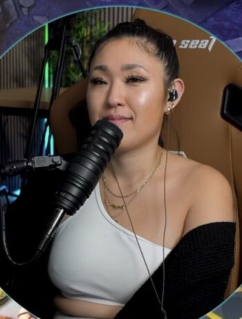 Jenjen leaked private content