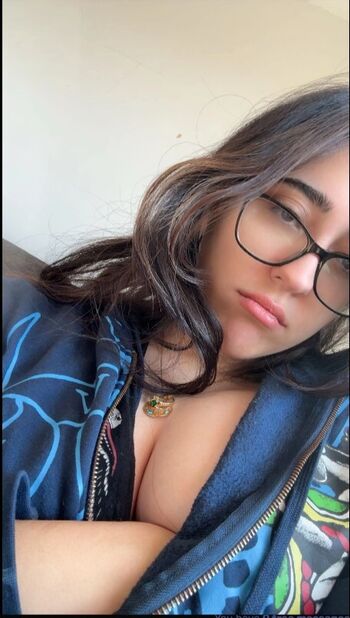 Aloona larionova/ leaked private content