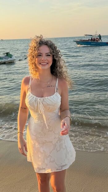 Opalita taya leaked private content