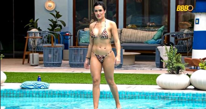 Emanovak nuda leaked private content