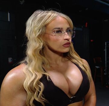 Valkydesigns/ leaked private content