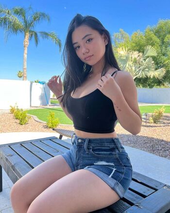 Sweetmay leaked private content
