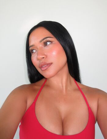 Badgalhailey nude leaked private content
