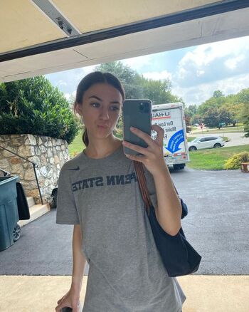 Ashleygiov/ leaked private content