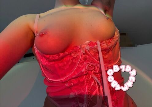 Elena daniela ungureanu/ leaked private content