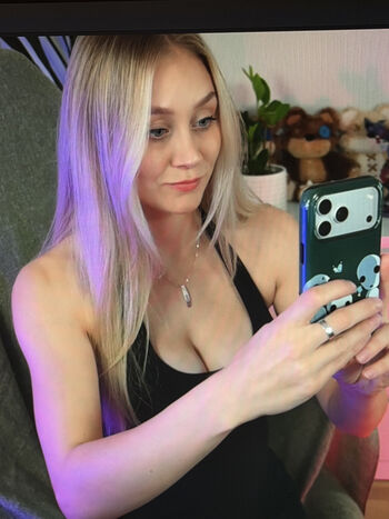 Kandyland leaked private content