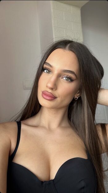 Sweet anita desnuda leaked private content