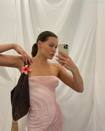 Karlotta emilie henke leaked private content