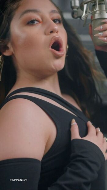 Karol sevilla leaked private content