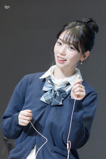 Hellbabyeve leaked private content