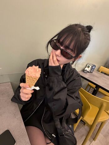 Lillilve/ leaked private content