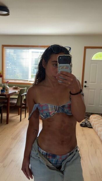 Freshmansluut/ leaked private content