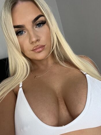 Julia logan/ leaked private content