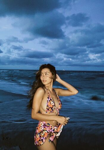 Amanda righetti/ leaked private content