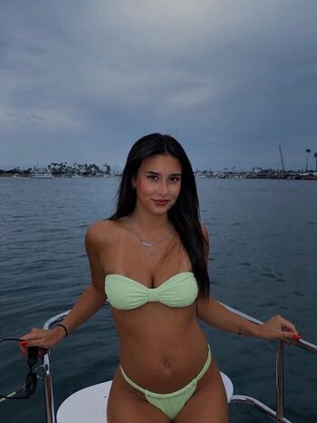 Evieleana/ leaked private content