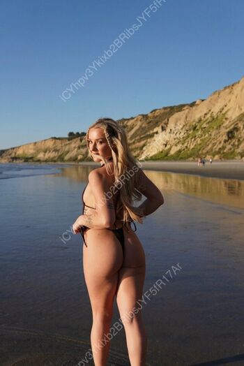 Kitten/ leaked private content