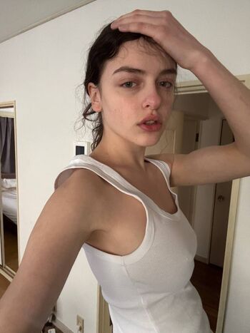 Haesicks / leaked private content