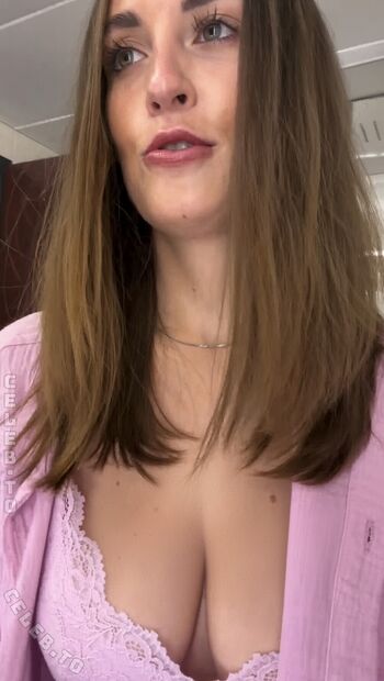 Karlie kloss/ leaked private content