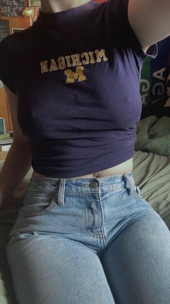 Kyra zagorsky/ leaked private content