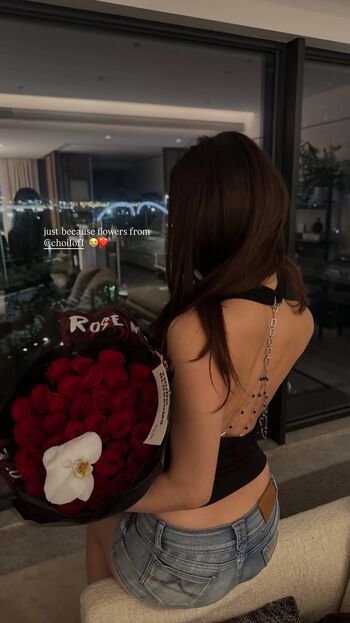 Kkarenzeng leaked private content