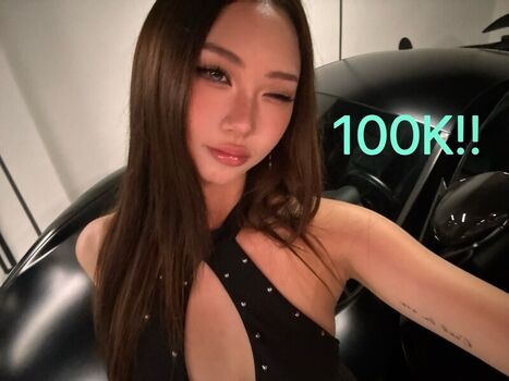 Kkarenzeng leaked private content