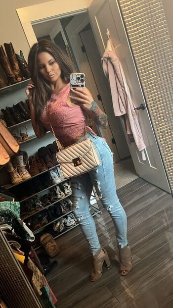 Daniela sex/ leaked private content